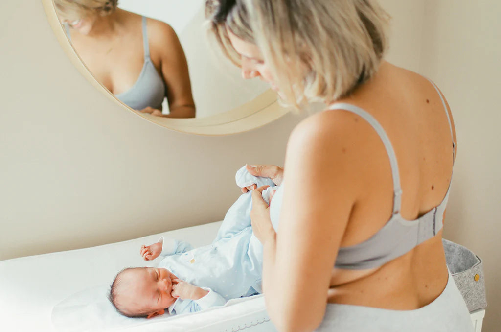 Frida Postpartal Mama und Baby